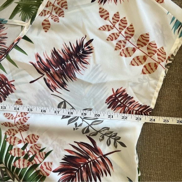 Floral tropical short sleeve blouse Size XL 12 - Picture 7 of 8